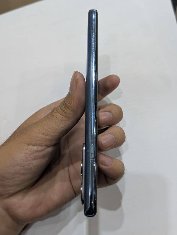 One Plus 9 12/256 gb Brand New Condition 10/10 3