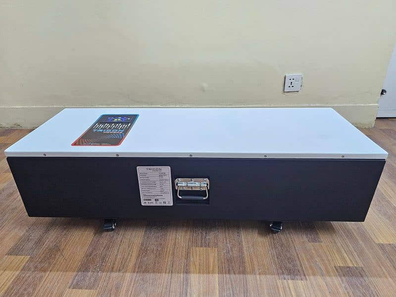 12v 100AH/ 24v 100Ah/ 48v 100Ah/ 48v 250Ah/ 48v 300Ah/ Lithium Battery 3
