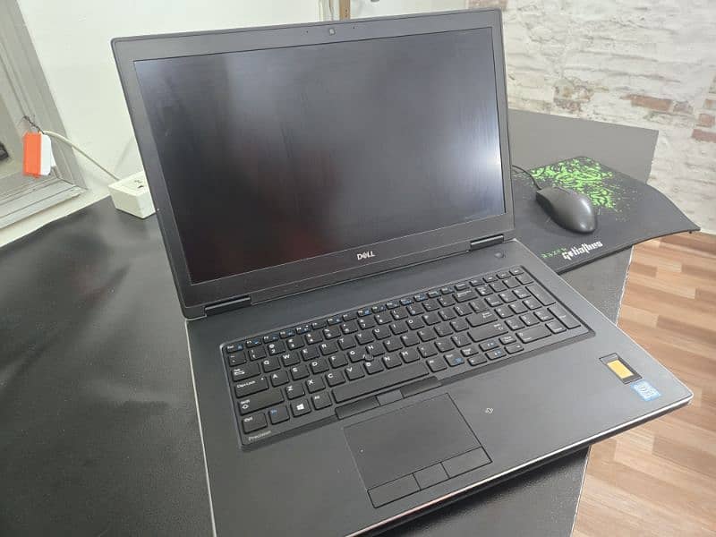 Dell Inspiron D7730 core i5 8th Generation 3