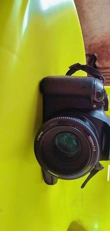 Canon Camera 600D model 10