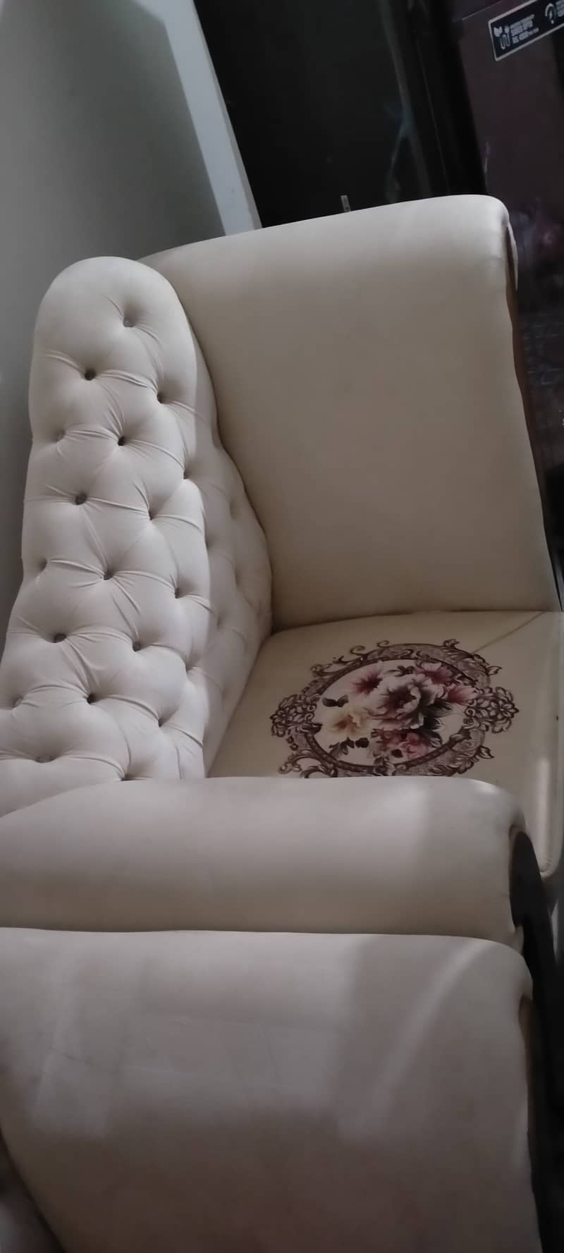 Sofa Chairs (Deewan) 0