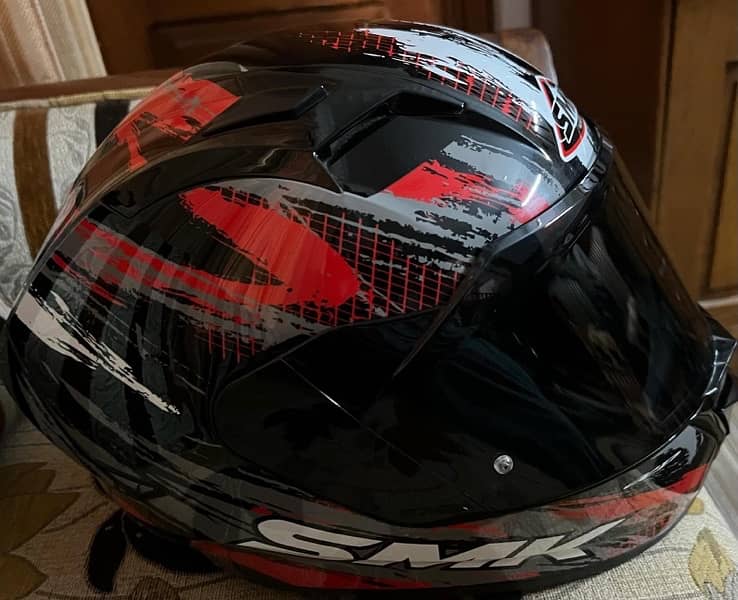 SMK Genuine helmet with bluetooth installed. 2