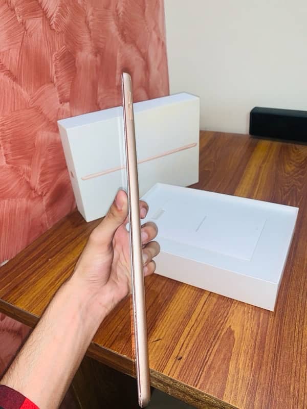 Ipad 8 generation 32gb 2