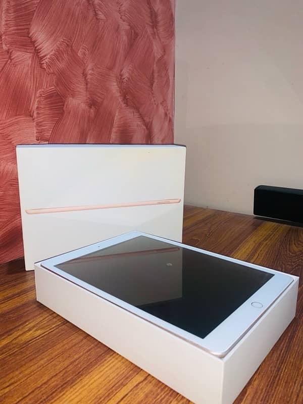 Ipad 8 generation 32gb 4