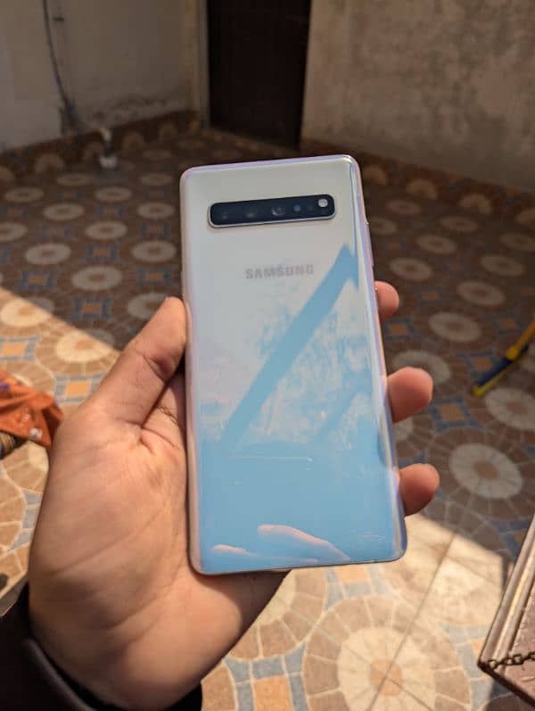 Samsung Galaxy S10 5G (8/256) 0