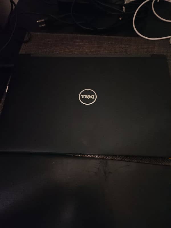 Dell latitude 7480 I7 7th generation 8Gb RAM 256gb SSD 0