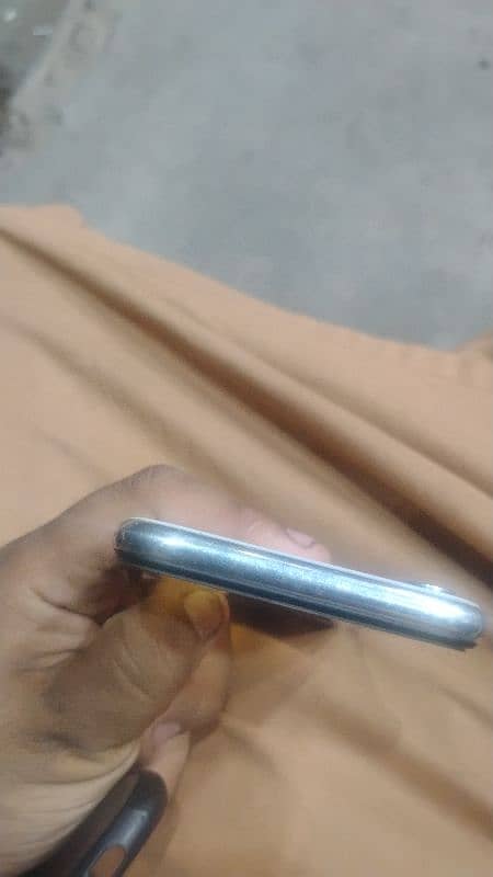 iphone x 64 gb battery change 10/10 condition all ok 0