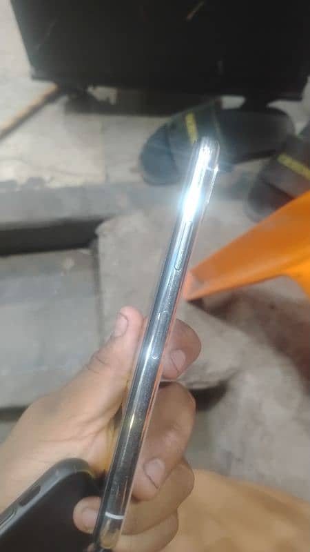 iphone x 64 gb battery change 10/10 condition all ok 2