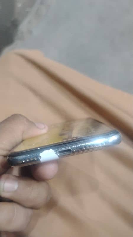 iphone x 64 gb battery change 10/10 condition all ok 3