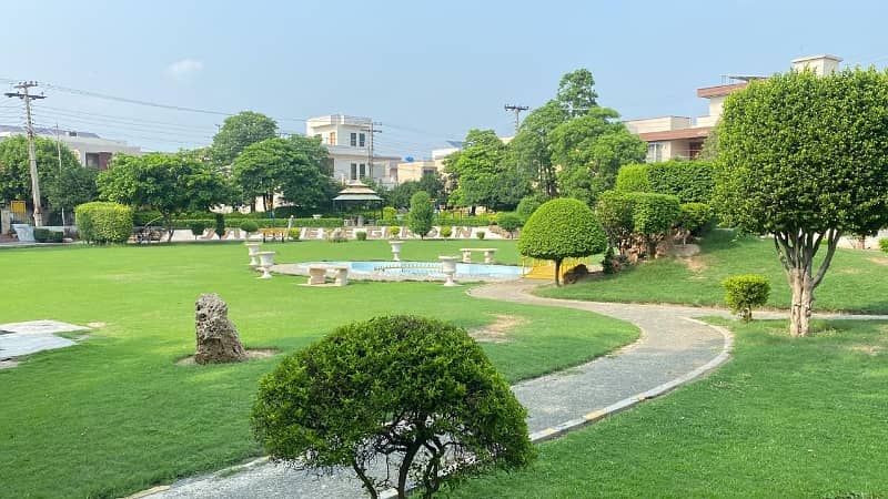 1 Kanal Facing Park Plot For Sale In Pcsir Phase 2 Johar Town 2