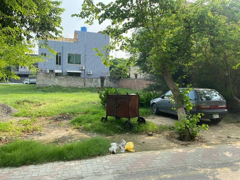 1 Kanal Facing Park Plot For Sale In Pcsir Phase 2 Johar Town 5
