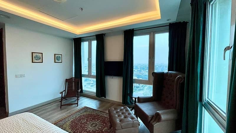 Gold crest Mall apartment daily weekly available 5