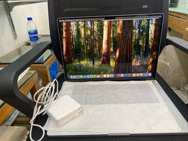 10/10 Macbook m1 Pro 16 inch 16 gb 512 gb 0