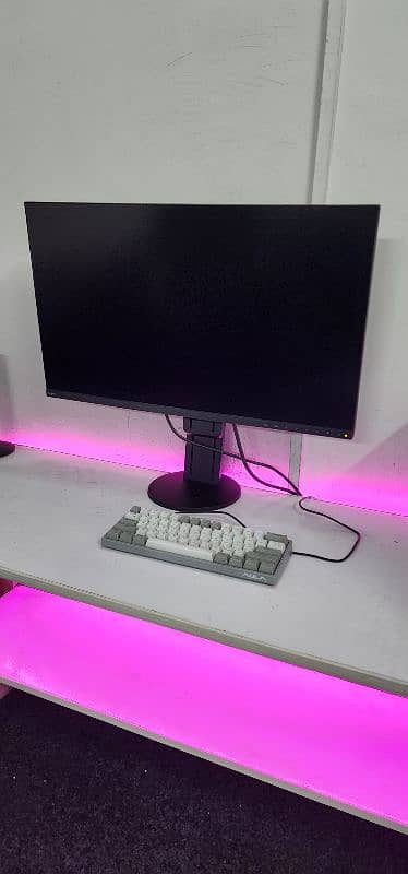 NEC Japan 27inch 2K IPS 10bit Colors USB-C Monitor 4