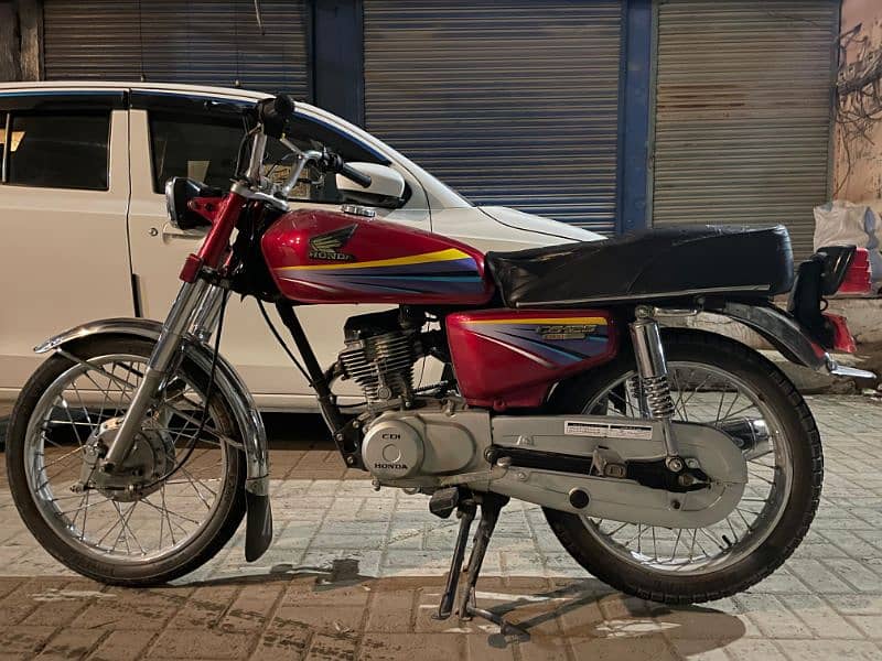 Honda CG 125 _ 2012 0