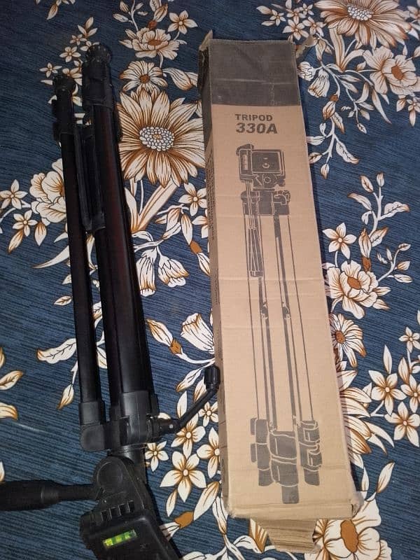 Tripod 330A Original Mobile Stand 1