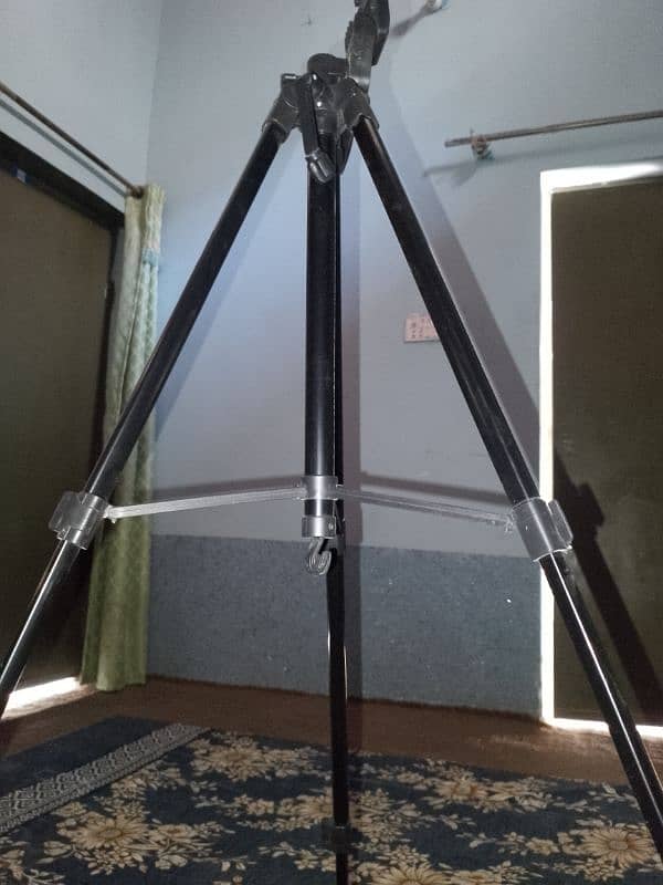 Tripod 330A Original Mobile Stand 6