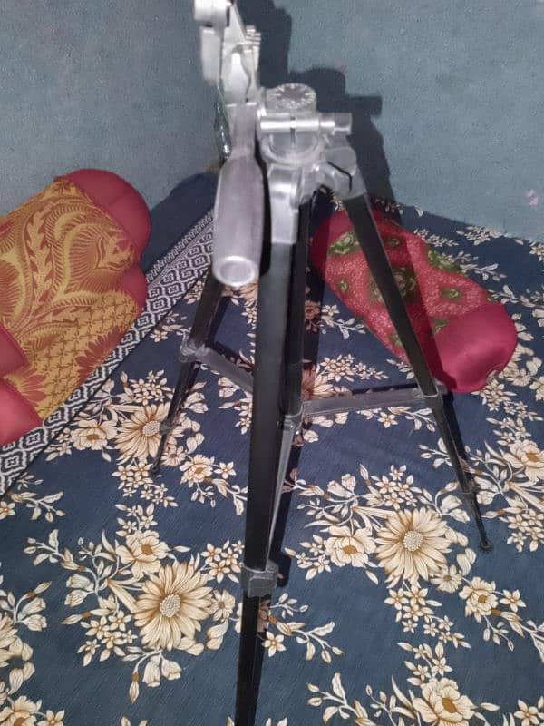 Tripod 330A Original Mobile Stand 8