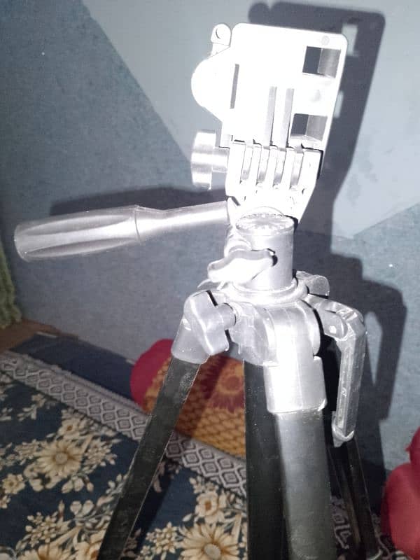 Tripod 330A Original Mobile Stand 9