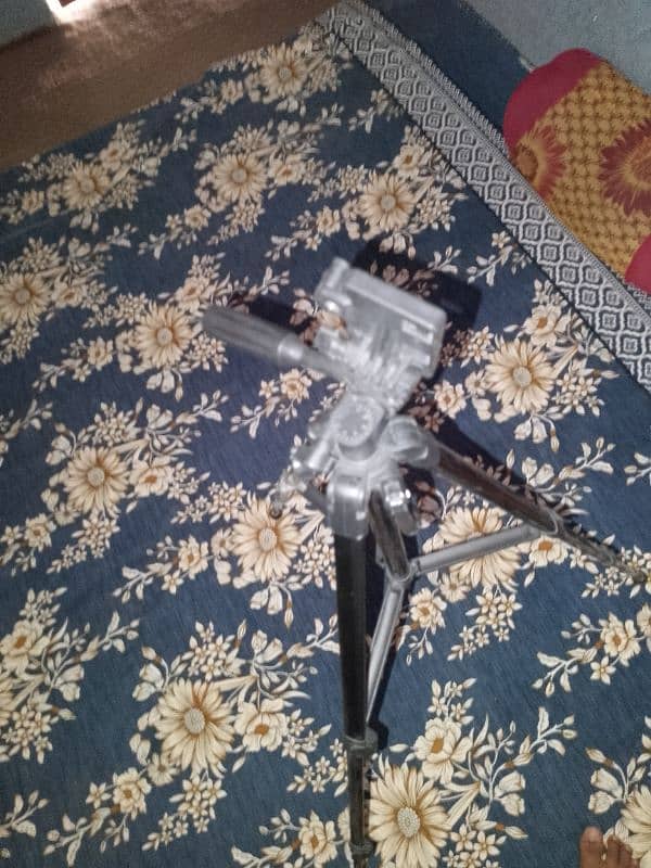 Tripod 330A Original Mobile Stand 13