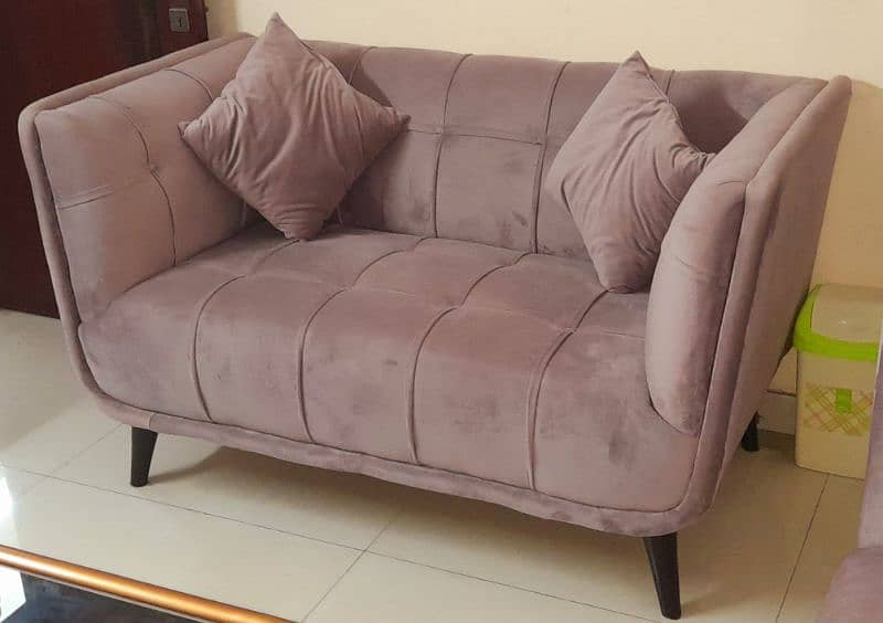 5 Seater Sofa Set (3 & 2 seater) with Centre Table 0