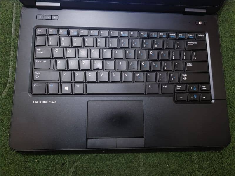 DELL LATITUDE E5440 (03438573015) (3hours Plus Battery Timing) 4