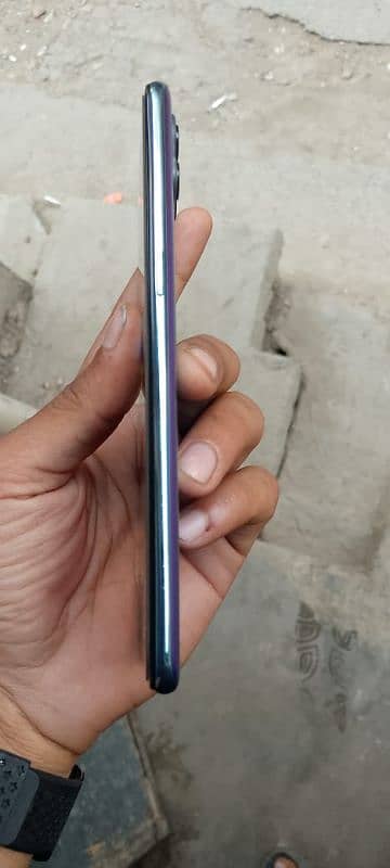 pta approved dibba sath a total original  exchange posibal iphone good 4