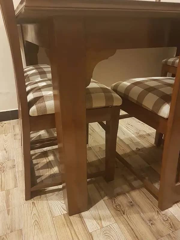 Dining Table (Walnut Wood - Solid) 4