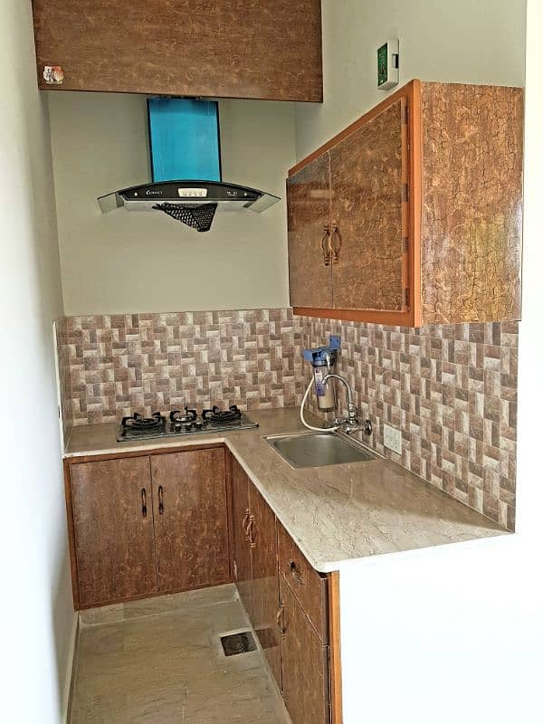 Semi furnished executive flat available for rent in Pak Arab Phase 1 6