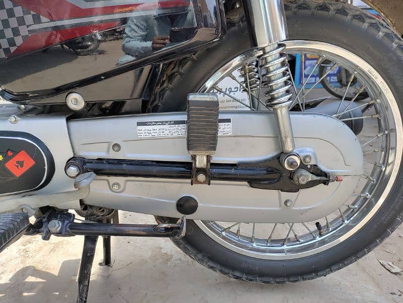 Honda CG 125 BLACK COLOR 2