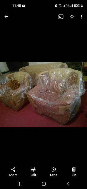 5 seater sofa set. almost new 0