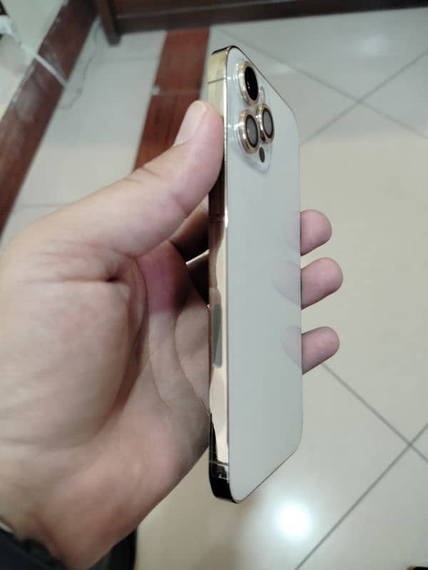 Iphone 12 pro max Jv-10/10 condition 128 0