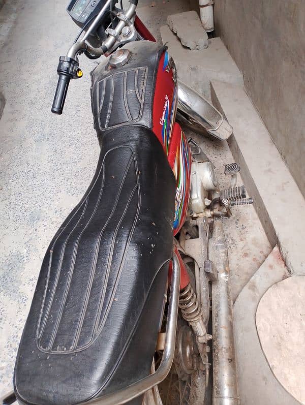 United 78CC , motor bike 0