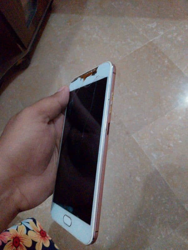 Vivo y67, Motorola, Vivo A51 4