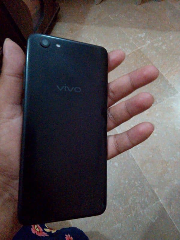 Vivo y67, Motorola, Vivo A51 7