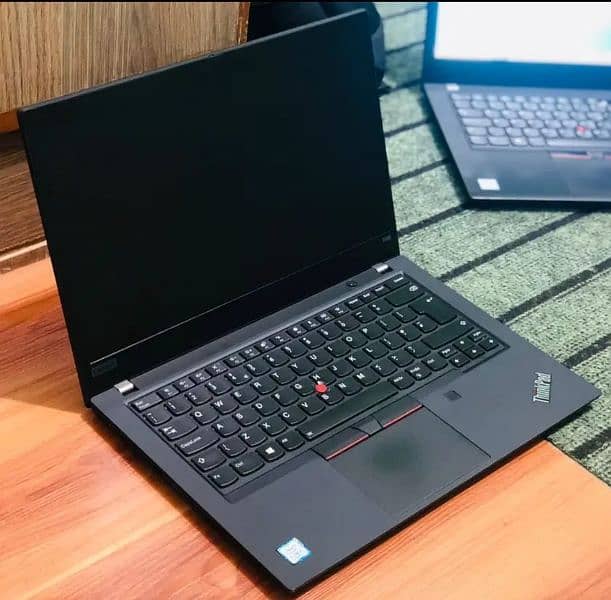 Lenovo Thinkpad T490 Core i5 8th Gen 16gb Ram touch screen 0