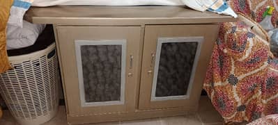 iron stand 10/10 condition sheet me bna howa h