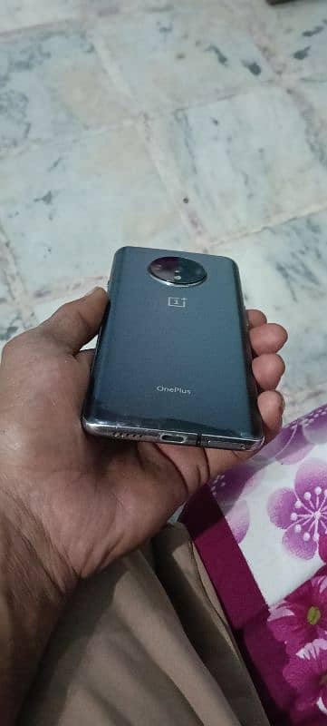 oneplus 7t 8/128 9