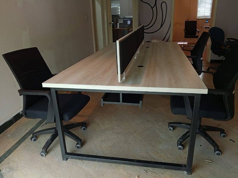 workstation table/ office table 18