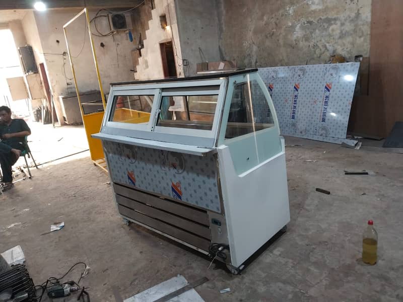 Ice Cream Display Freezer / ICE Cream counter Display Freezer for sal 3
