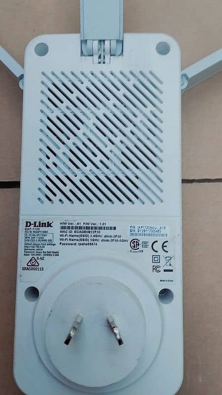 D-Link DAP1720 Dualband Ac1750 Wifi signal thrower. 2