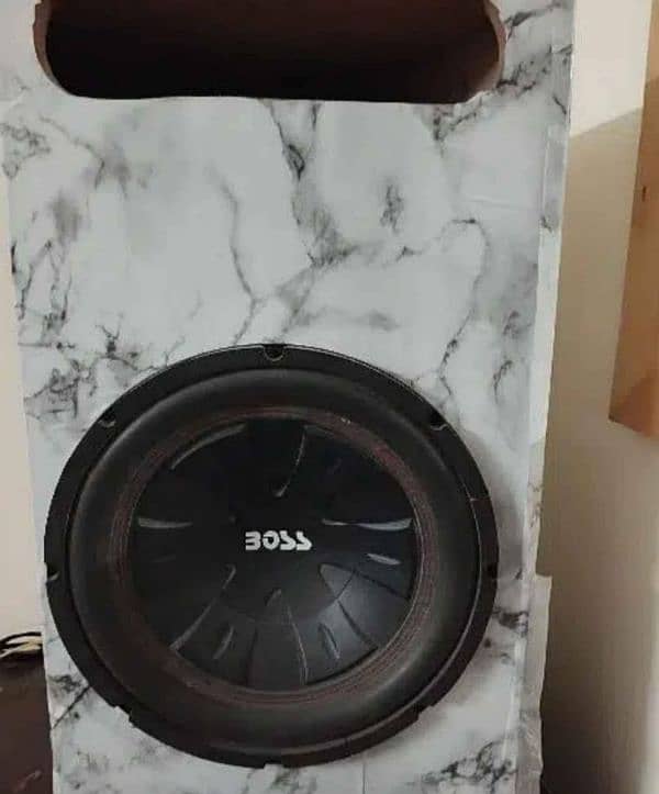 I sale my Boss woofer and Rock Mars Amplifier 4 channel 1
