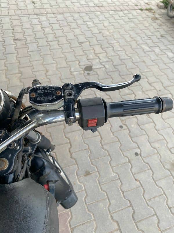 Suzuki GS 150  SE Model 2016 | Suzuki In Bikes | Total Genuine 12