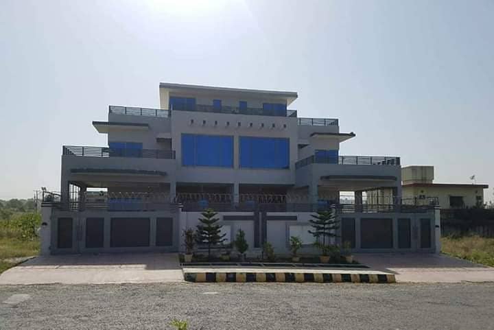 5400 Square Feet Residential Plot In D-18 For Sale At Good Location 11