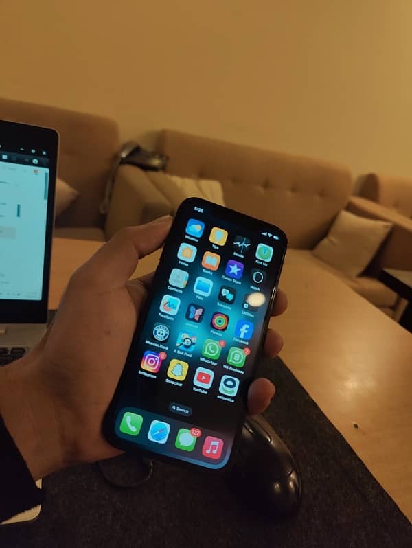 Iphone 12 pro Jv 8
