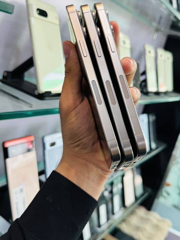 Iphone 15 Pro Max Jv | stock 256Gb Jv Natural Titanium 1