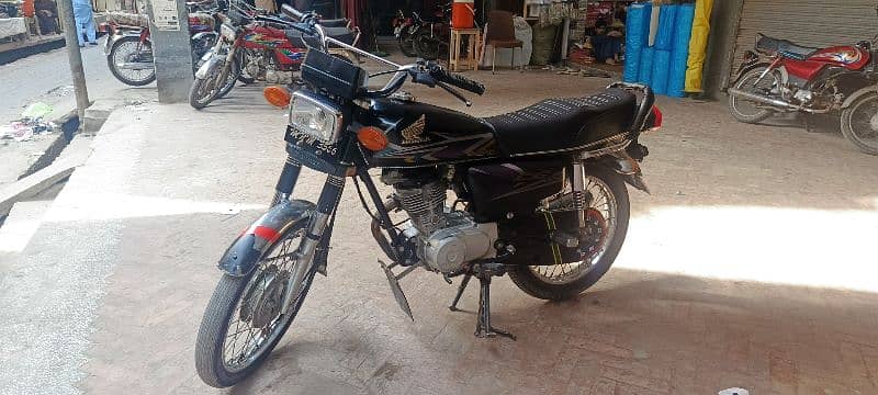 honda 125 2020 4