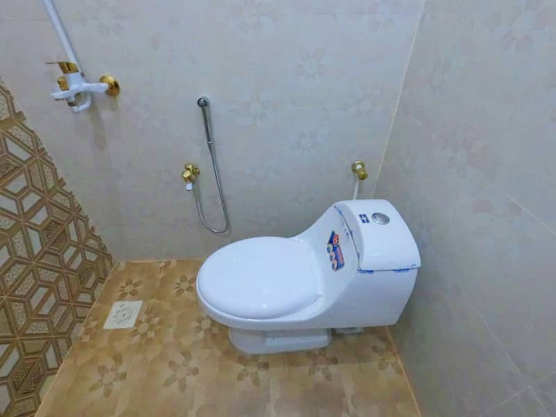 5 Marla House Is Available For Sale In Nasheman-e-Iqbal Phase 2 Block A2 Lahore 17