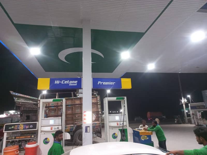 Road Barrier|Road Studs|Anti glare Sheet |Precaution Signboards 16