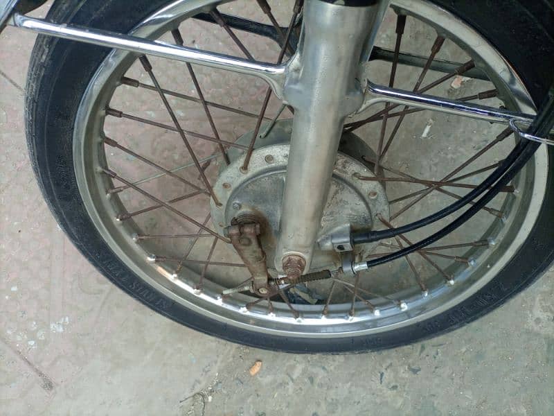 Honda 125 Urgent sale 03024938814 3